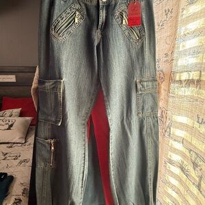 VINTAGE Z. Cavaricci size 9 LOW RISE Stylish Cargo Jeans with Zipper Pockets